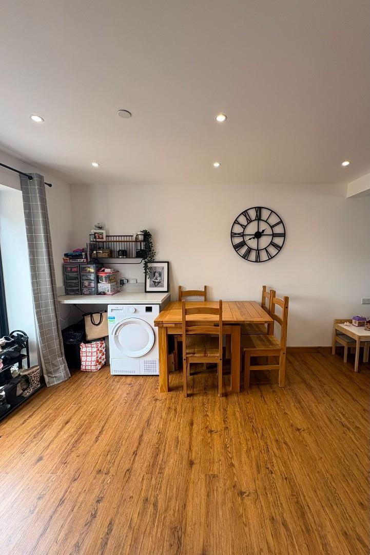 Living Room/Kitchen